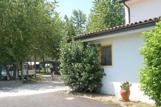 Campeggio Trevisago Iris Park Moniga del Garda Kemp