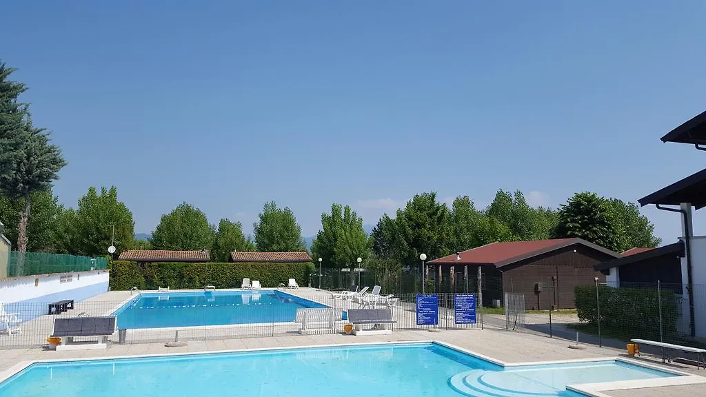Campeggio Trevisago Iris Park モニーガ・デル・ガルダ 2*,  イタリア