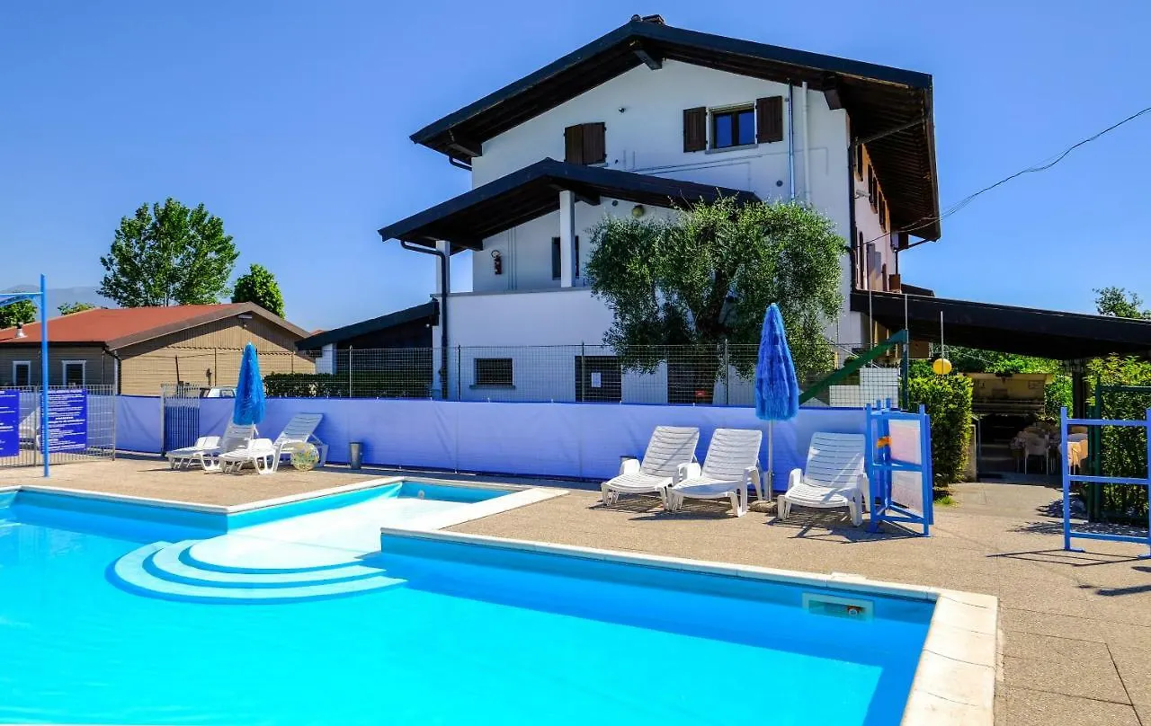 Campeggio Trevisago Iris Park Moniga del Garda Italien